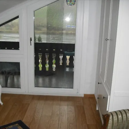 Feriendomizil&weingut Roussel Mit Restaurant La Bonne Adresse * Bernkastel-Kues