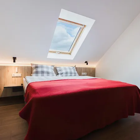 Roussel Restaurant Apartmán Bernkastel-Kues