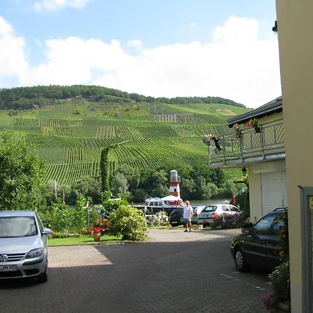 Apartmán Roussel Restaurant