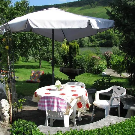 Apartment Roussel Restaurant