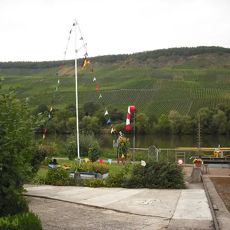 Roussel - Restaurant Verbandsgemeinde Bernkastel-Kues