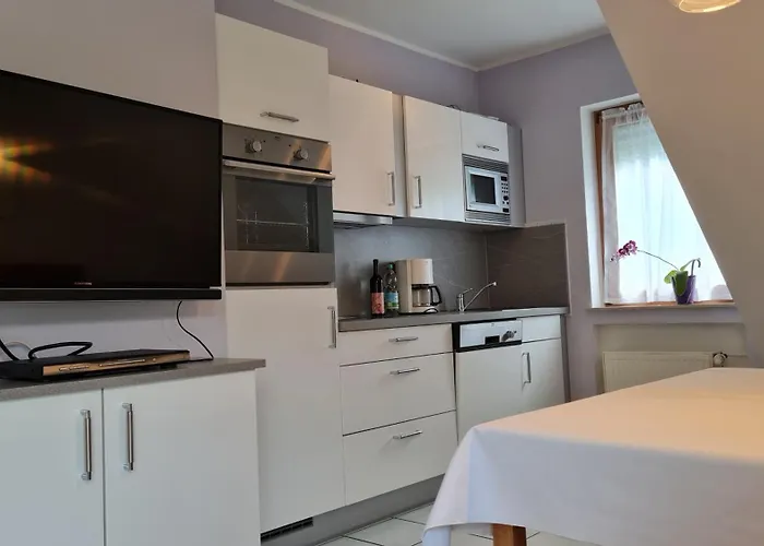 Apartment Roussel Restaurant *