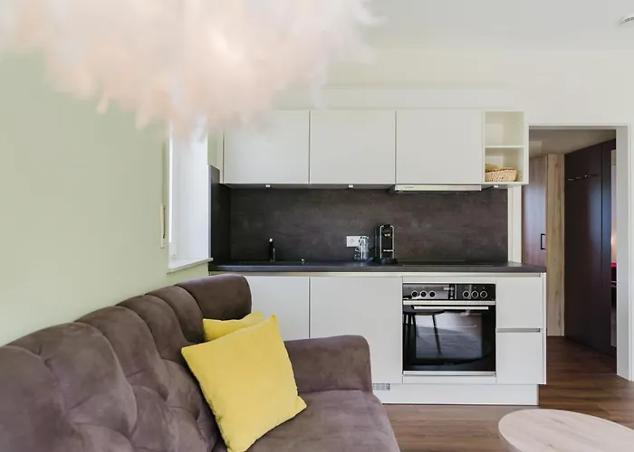 Roussel Restaurant *