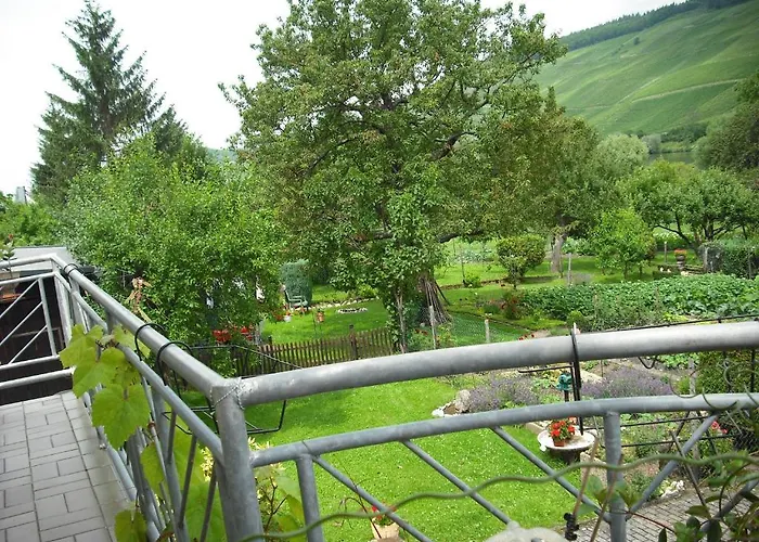 Apartment Roussel Restaurant *